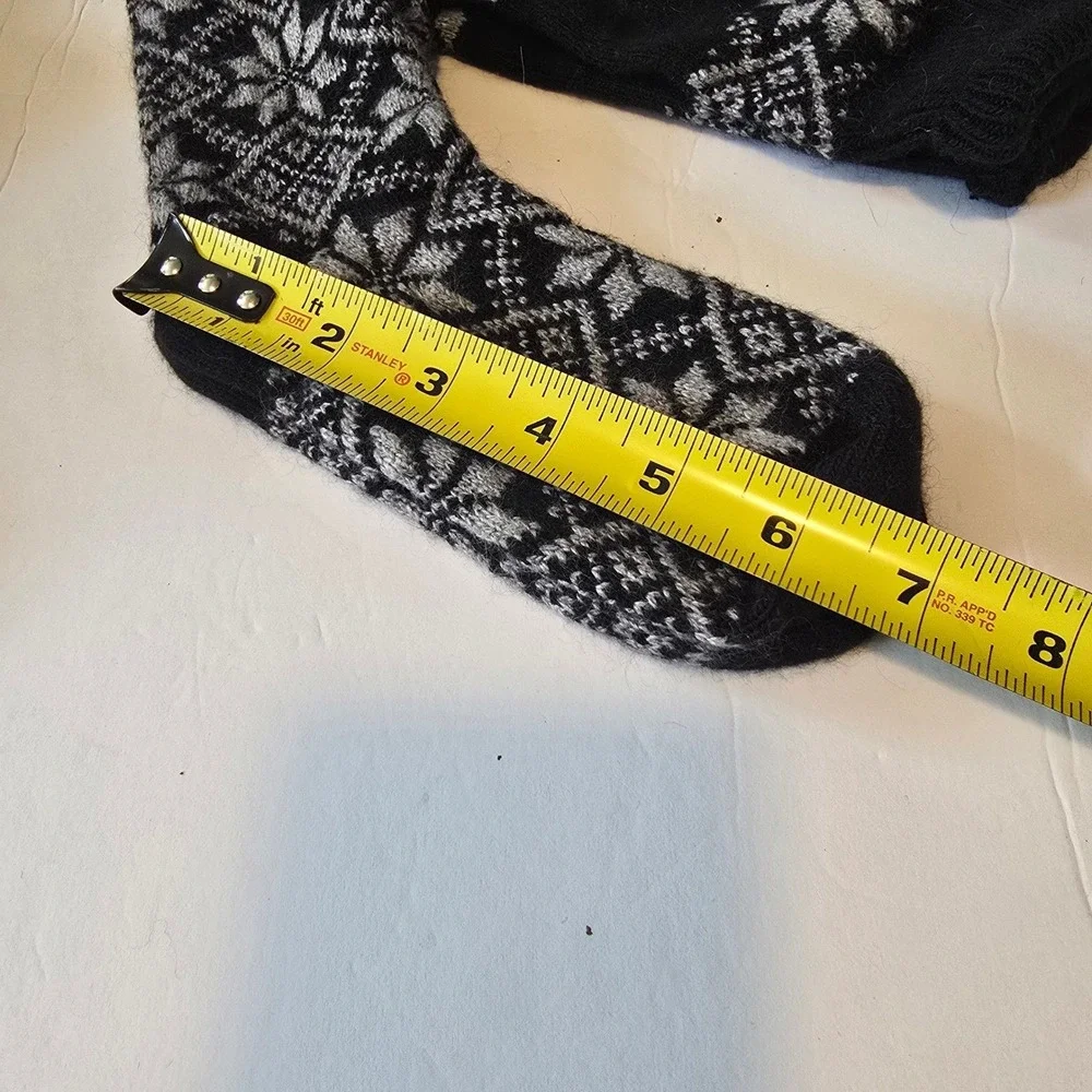 NEW Wool? Fair‎ Isle Socks Unisex One Size Black Gray Nordic Snowflake Knee High